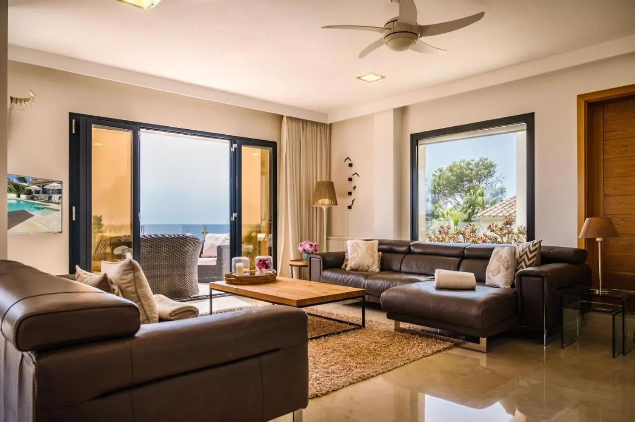 2550 Lichtdurchflutete Villa In Santa Ponsa Nova 西班牙