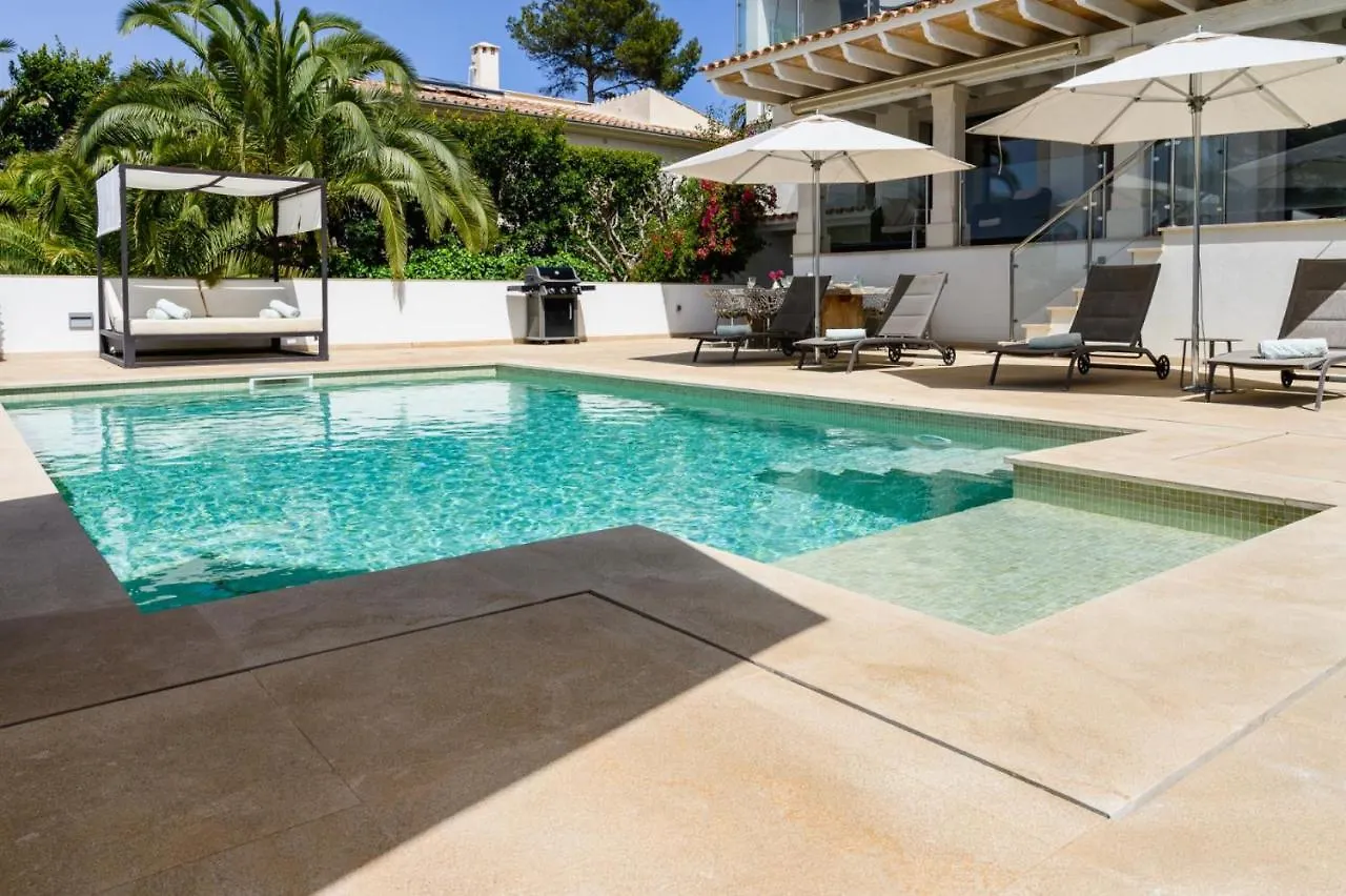 2550 Lichtdurchflutete Villa In Santa Ponsa Nova
